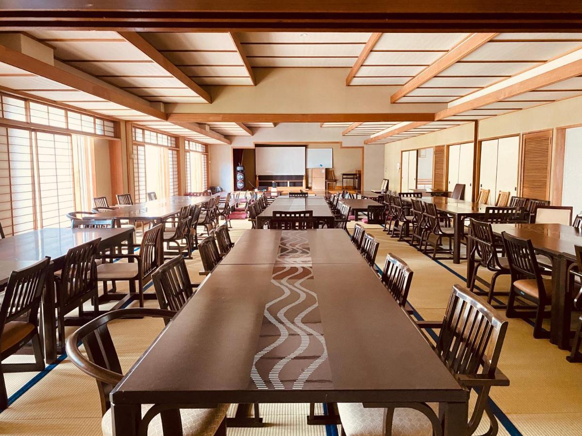 富士祥栄会館 Hotel Oyama  ภายนอก รูปภาพ