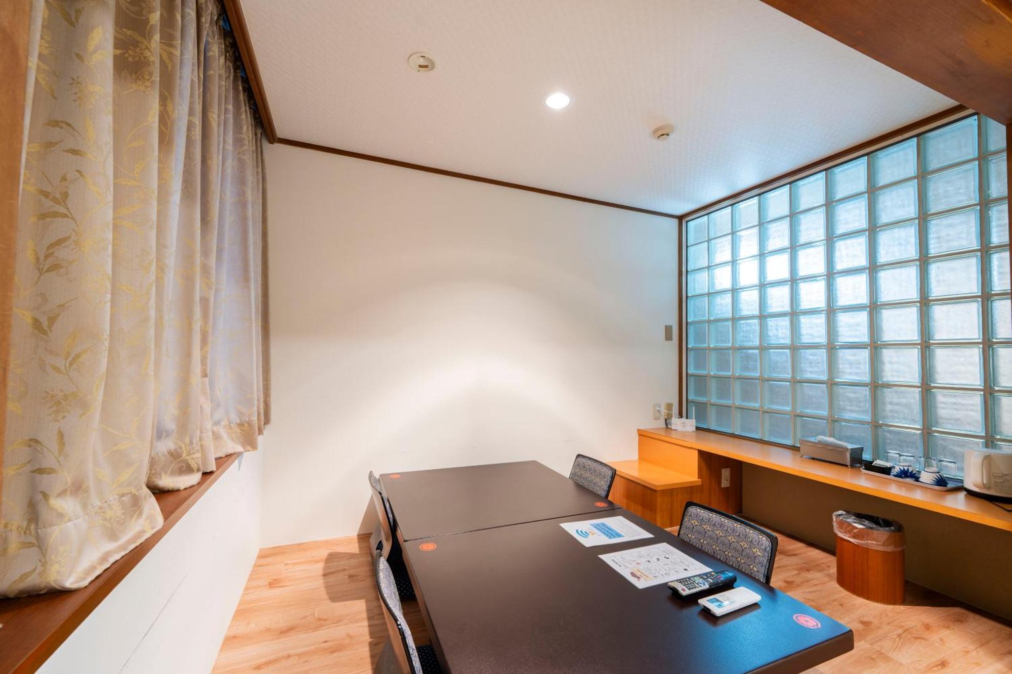 富士祥栄会館 Hotel Oyama  ภายนอก รูปภาพ